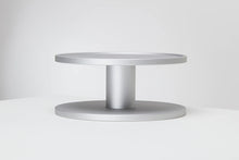 Mogo Stand