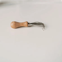 Brush Cleaner
